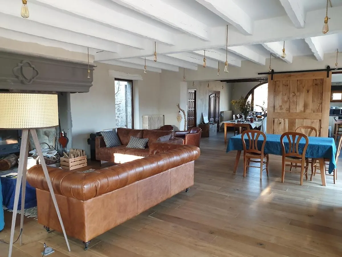 Hotel Là-Haut Maison d'hôtes à Antraigues-sur-Volane