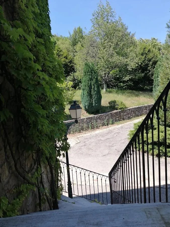Hotel Là-Haut Maison d'hôtes à Antraigues-sur-Volane