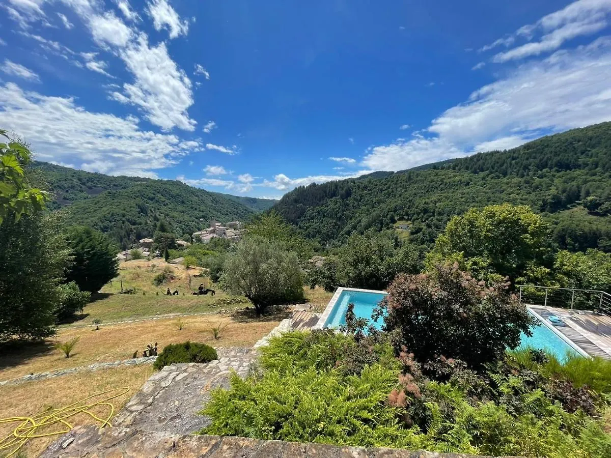 Hotel Là-Haut Maison d'hôtes à Antraigues-sur-Volane 2*,  France